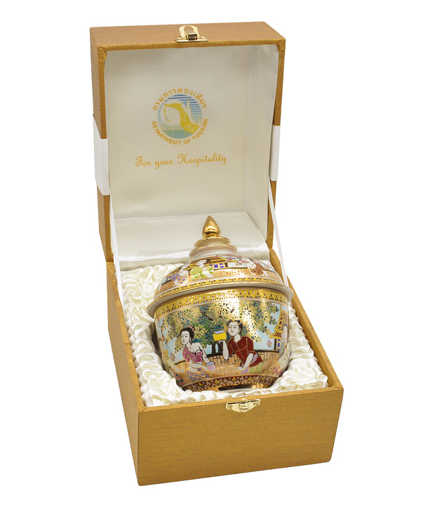 โถเบญจรงค์ 4 นิ้ว ลายประเพณีไทย โถเบญจรงค์ 4 นิ้ว ลายประเพณีไทย